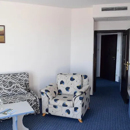 Sineva Park Hotel 4*