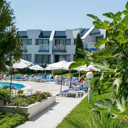Sineva Park Hotel