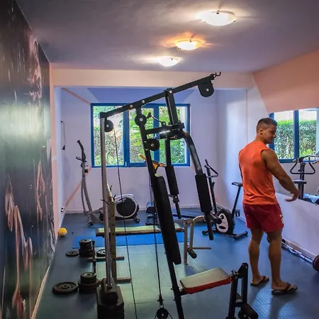 Sineva Park 4* 圣弗拉斯