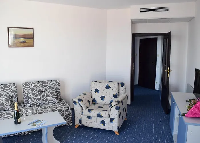 Sineva Park Хотел 4*