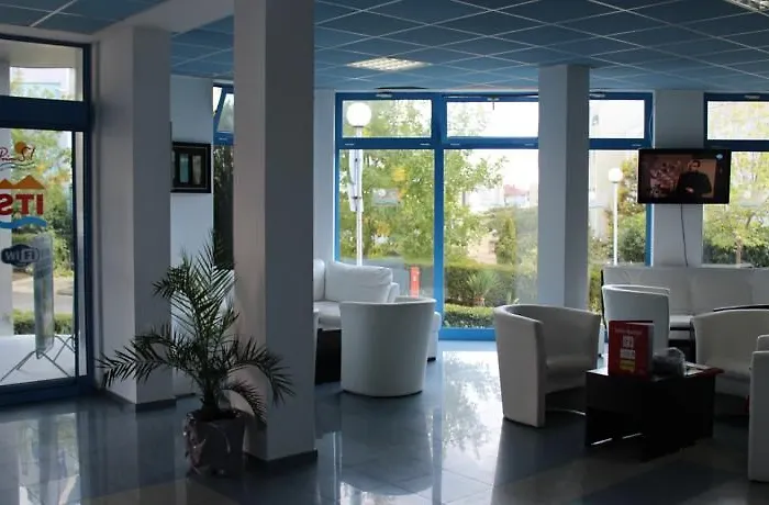 Sineva Park Хотел 4*