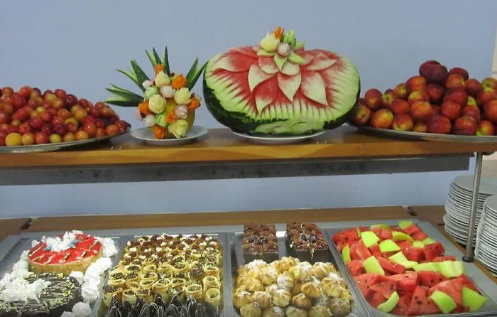 Sineva Park Хотел