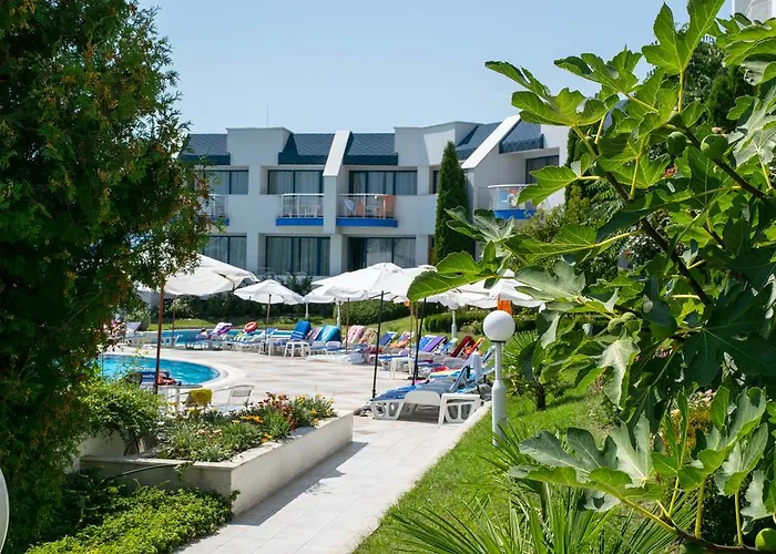 Sineva Park Хотел